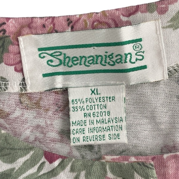 Shenanigans Vintage Floral Button Shortsleeved Romper - Picture 6 of 8